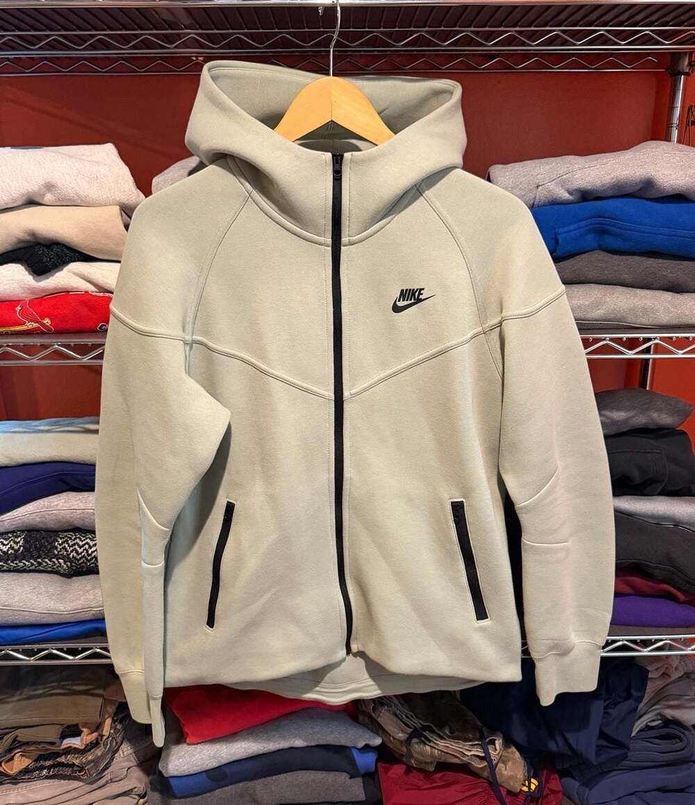 Nike Women's Sportswear Tech Fleece Windrunner Tracksuit, Women’s medium